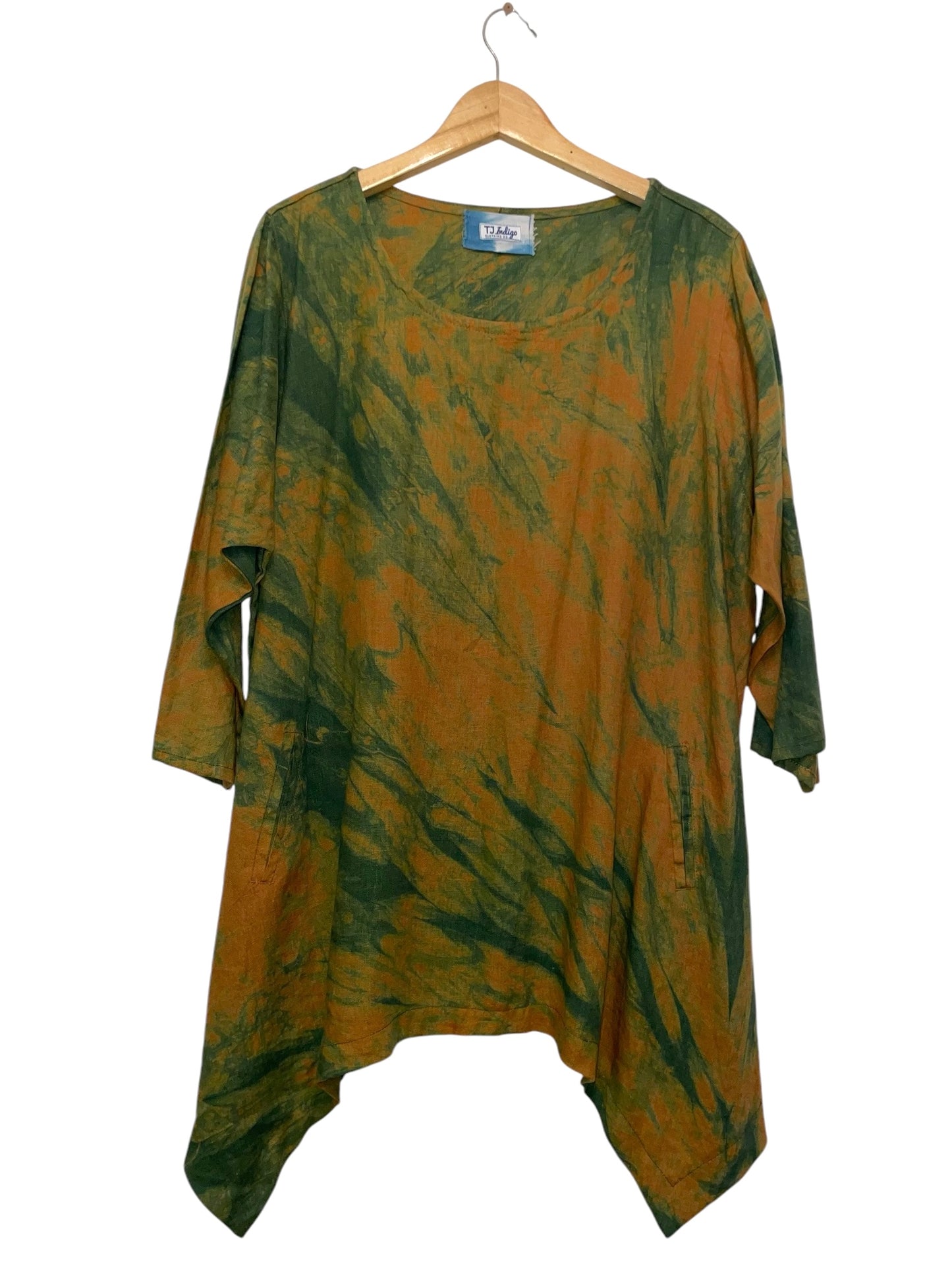 Linen Tulip Tunic In Emerald Green