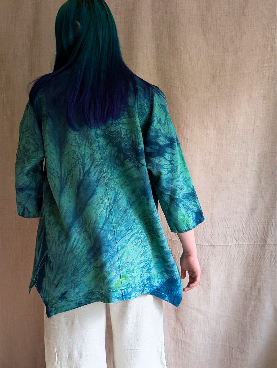 Linen Tulip Tunic In Emerald Green