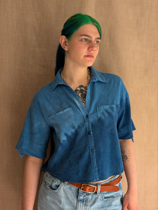 Cropped Linen Shirt in Indigo