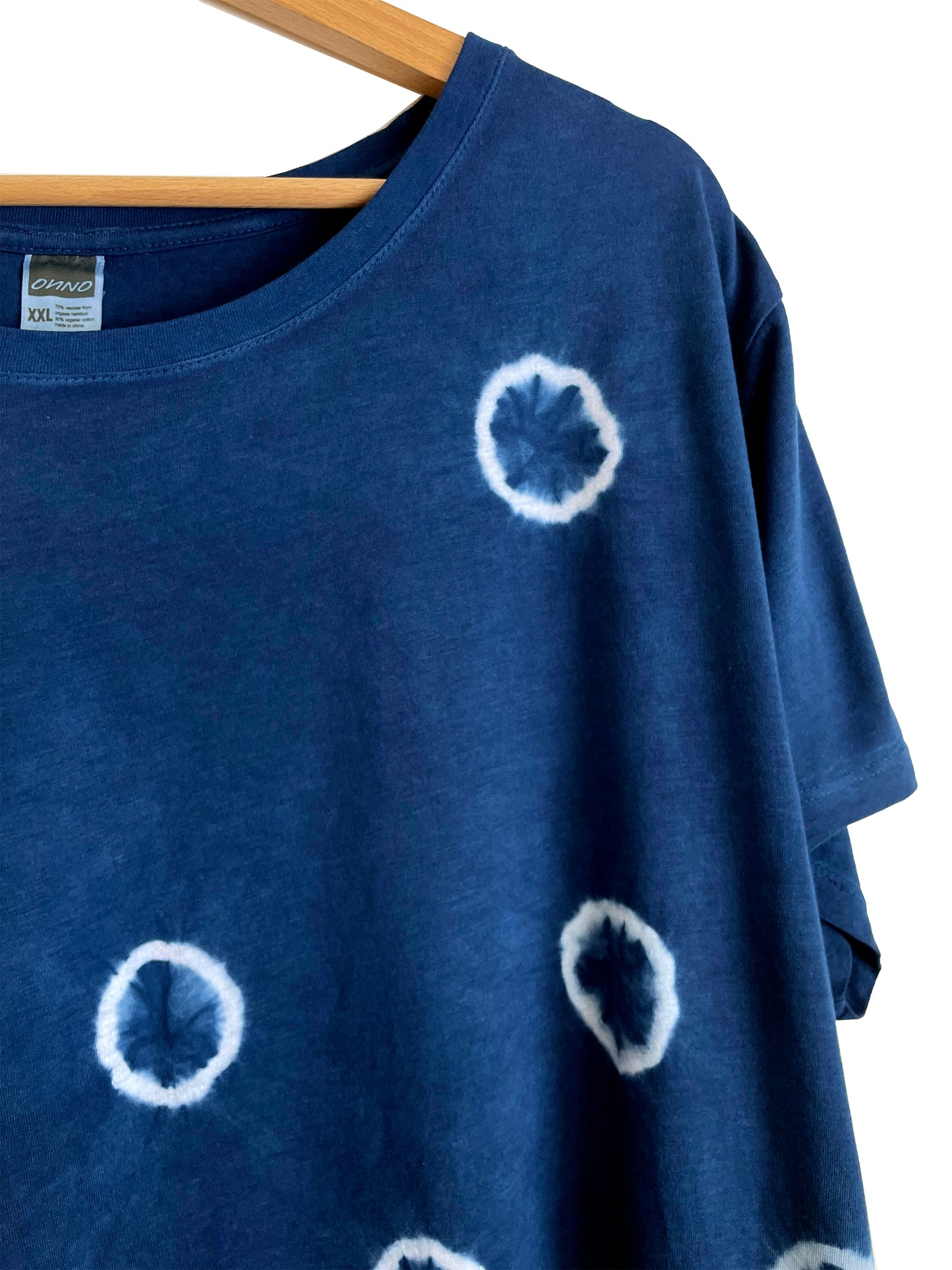 Organic Bamboo Crewneck T-shirt in Kumo Bubbles